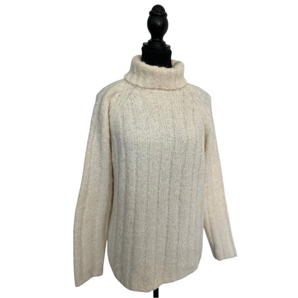 Vintage Sweaters - Vintage Gaddy Collection Cozy Cream Turtleneck Sweater size medium